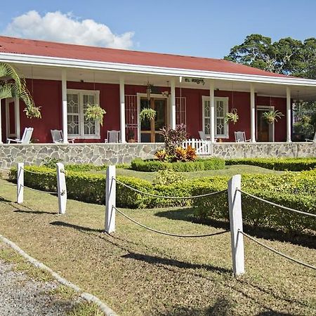 Hotel Hacienda El Rodeo Vueltas Luaran gambar