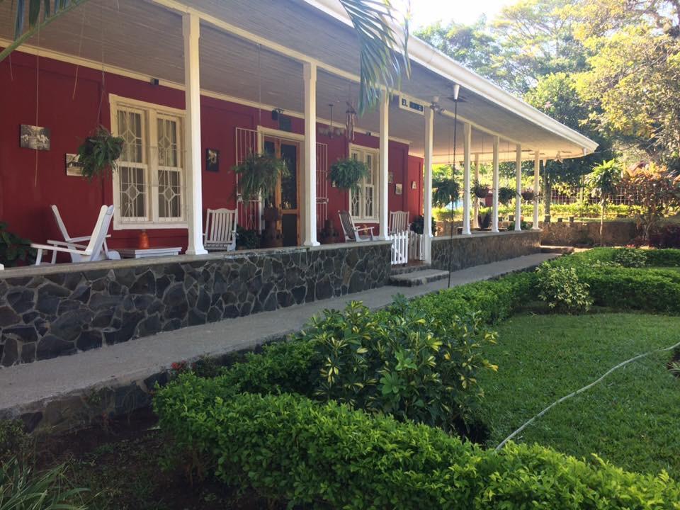 Hotel Hacienda El Rodeo Vueltas Luaran gambar